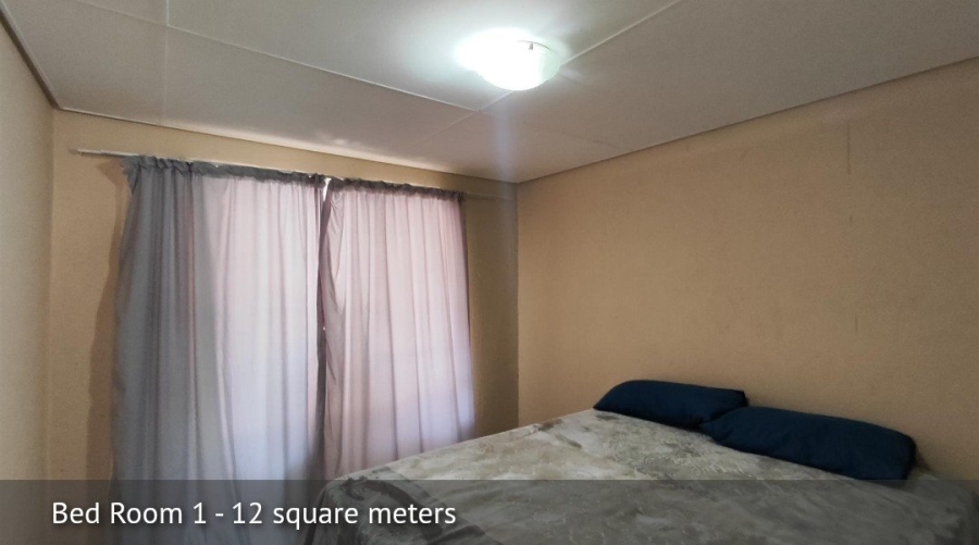 2 Bedroom Property for Sale in Cruywagenpark Gauteng