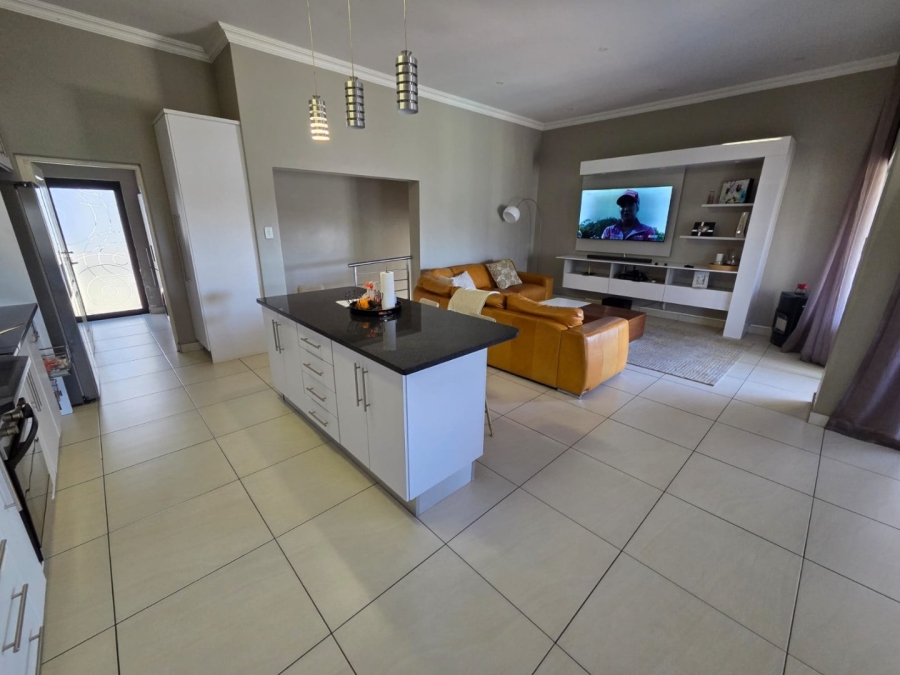 3 Bedroom Property for Sale in Magalieskruin Gauteng