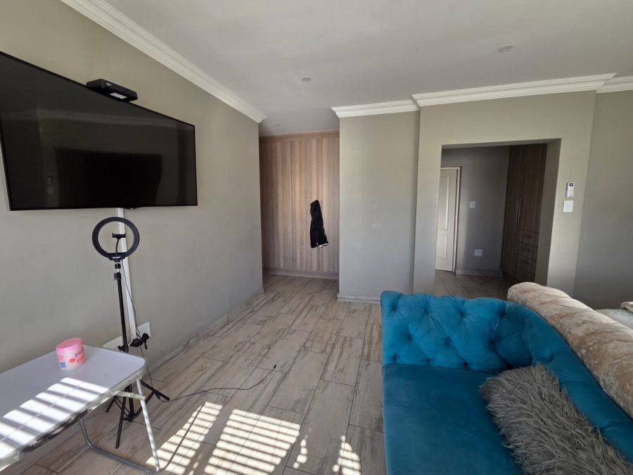 3 Bedroom Property for Sale in Magalieskruin Gauteng