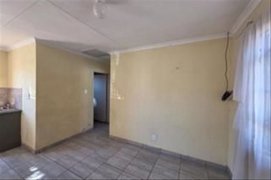 2 Bedroom Property for Sale in Dawn Park Gauteng