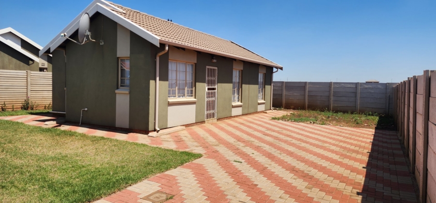 3 Bedroom Property for Sale in Sky City Gauteng
