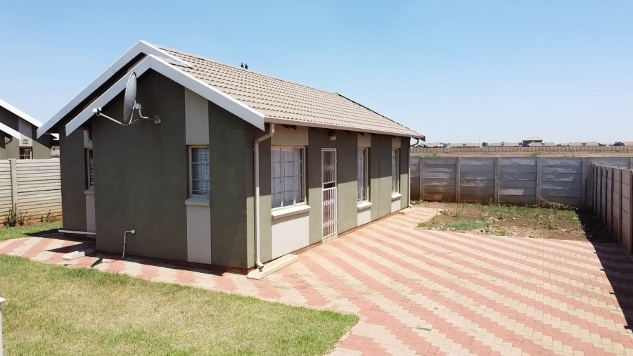 3 Bedroom Property for Sale in Sky City Gauteng