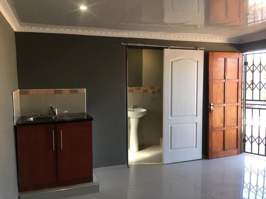 4 Bedroom Property for Sale in Palm Ridge Gauteng