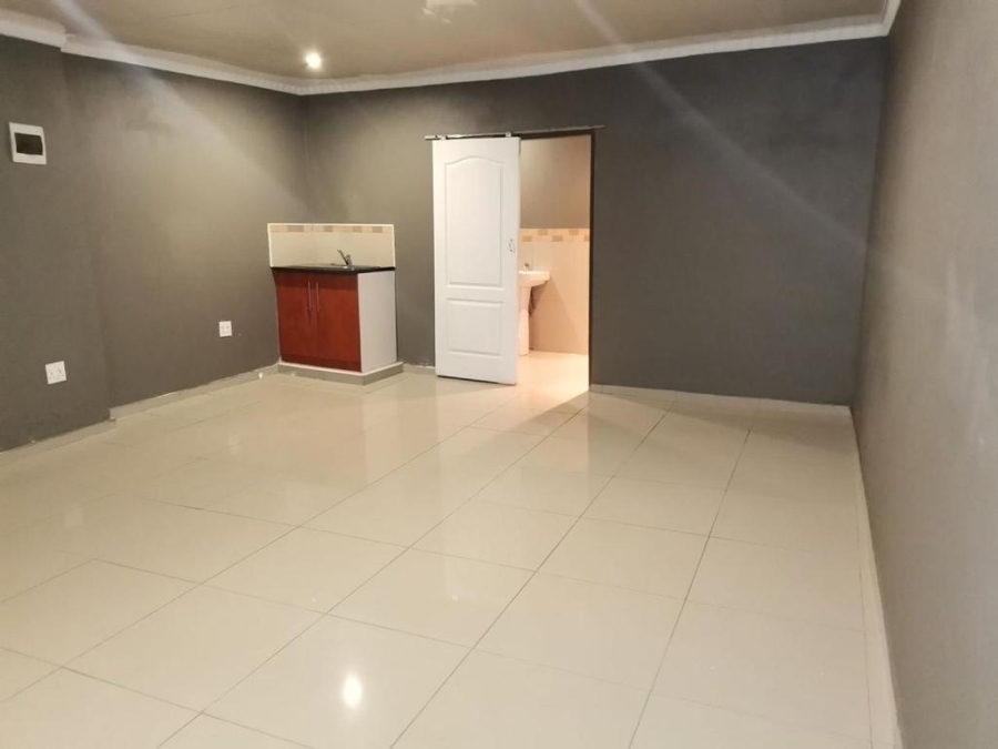4 Bedroom Property for Sale in Palm Ridge Gauteng