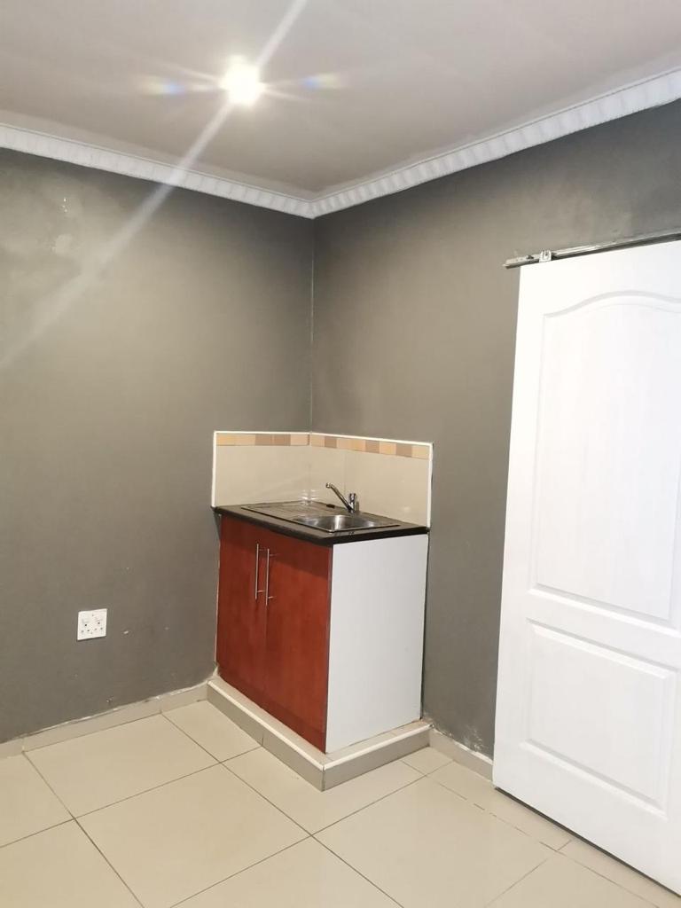 4 Bedroom Property for Sale in Palm Ridge Gauteng