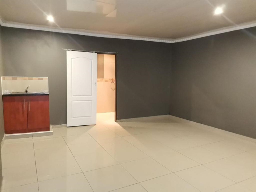 4 Bedroom Property for Sale in Palm Ridge Gauteng