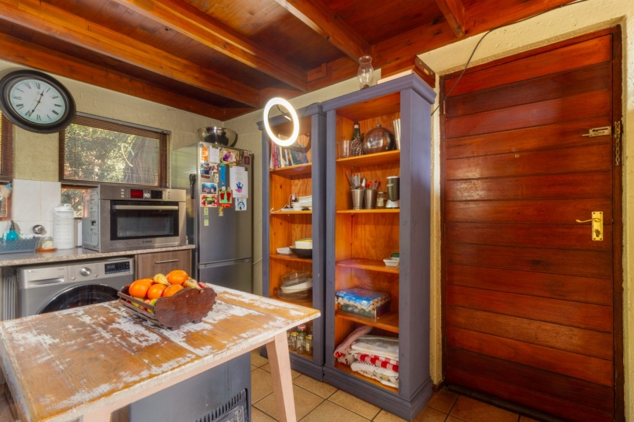 2 Bedroom Property for Sale in Sunninghill Gauteng