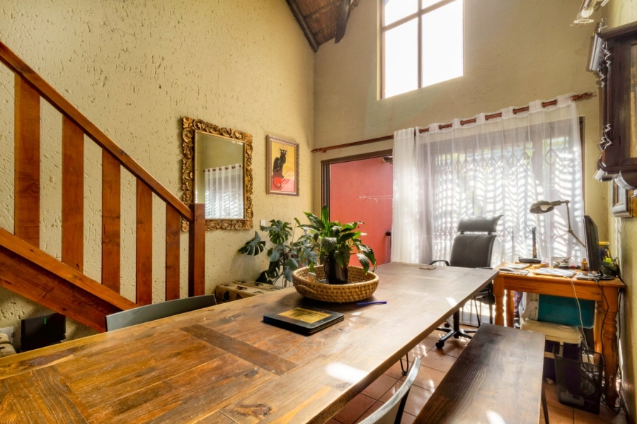 2 Bedroom Property for Sale in Sunninghill Gauteng