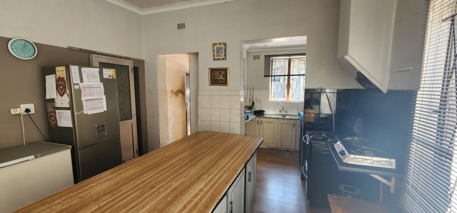 3 Bedroom Property for Sale in Newclare Gauteng