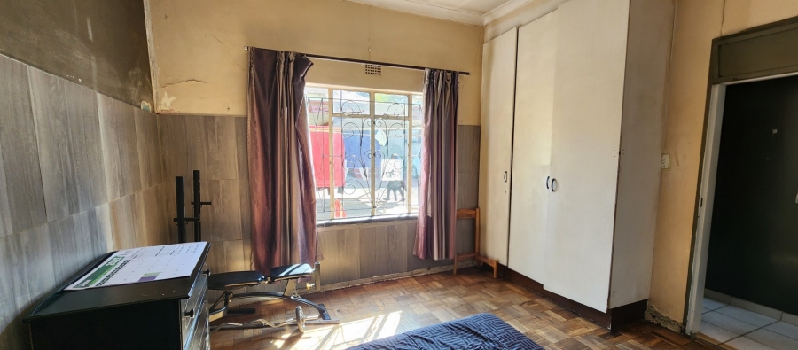 3 Bedroom Property for Sale in Newclare Gauteng