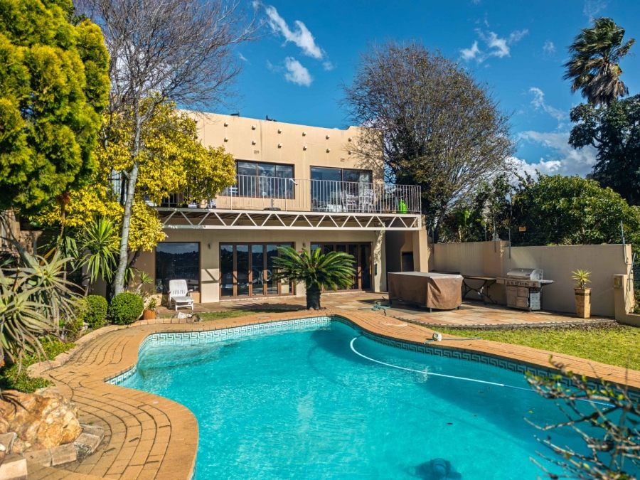 5 Bedroom Property for Sale in Kensington Gauteng