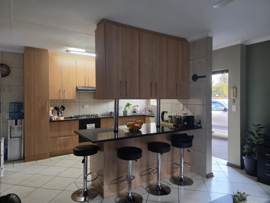 3 Bedroom Property for Sale in Vanderbijlpark SW 5 Gauteng