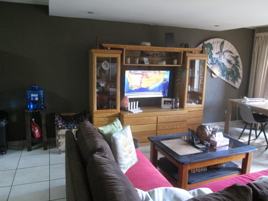 2 Bedroom Property for Sale in Croydon Gauteng