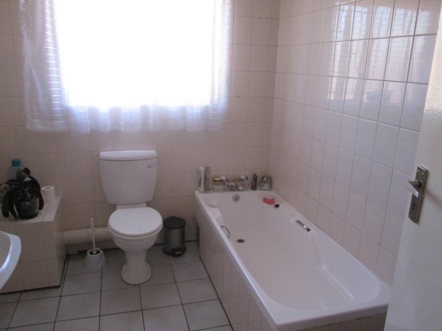 2 Bedroom Property for Sale in Croydon Gauteng