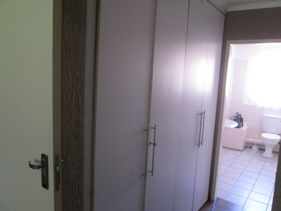 2 Bedroom Property for Sale in Croydon Gauteng