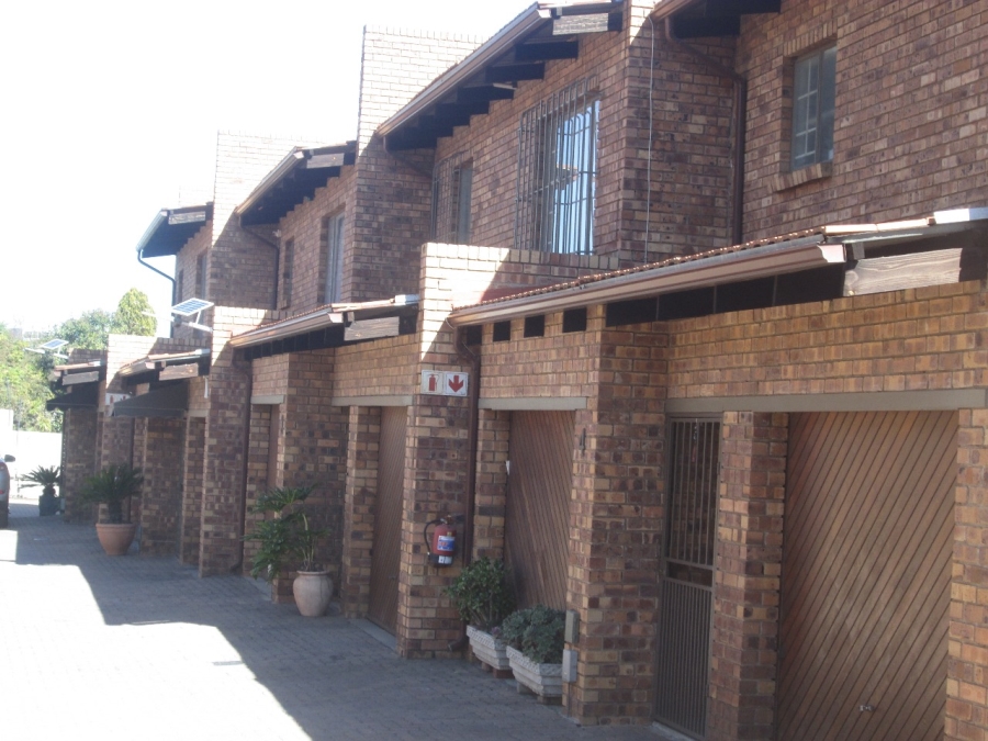 2 Bedroom Property for Sale in Croydon Gauteng