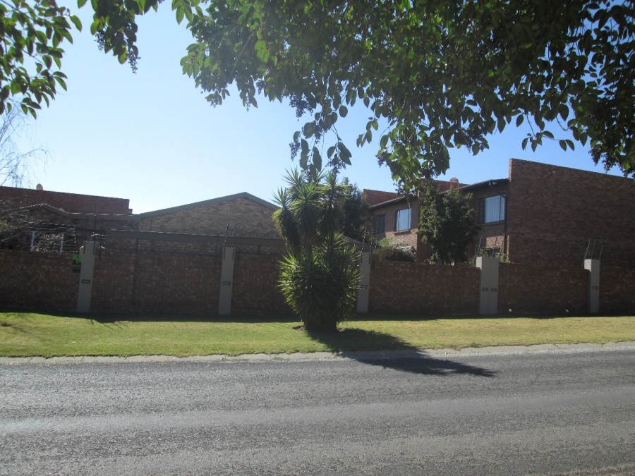 2 Bedroom Property for Sale in Croydon Gauteng