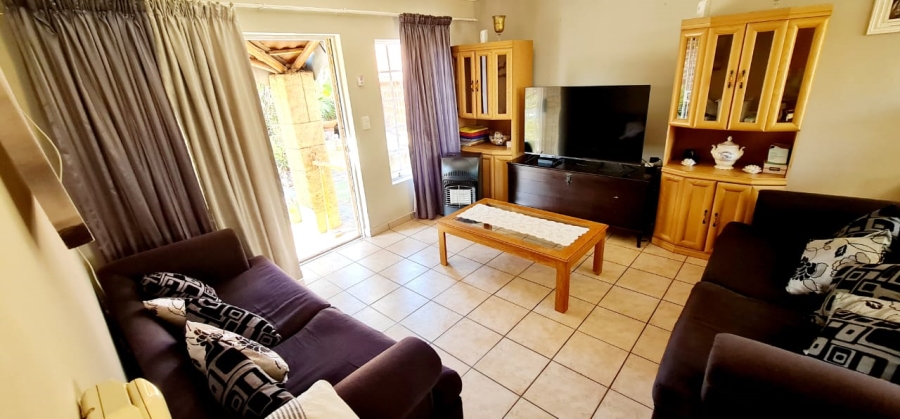 To Let 3 Bedroom Property for Rent in The Reeds Gauteng