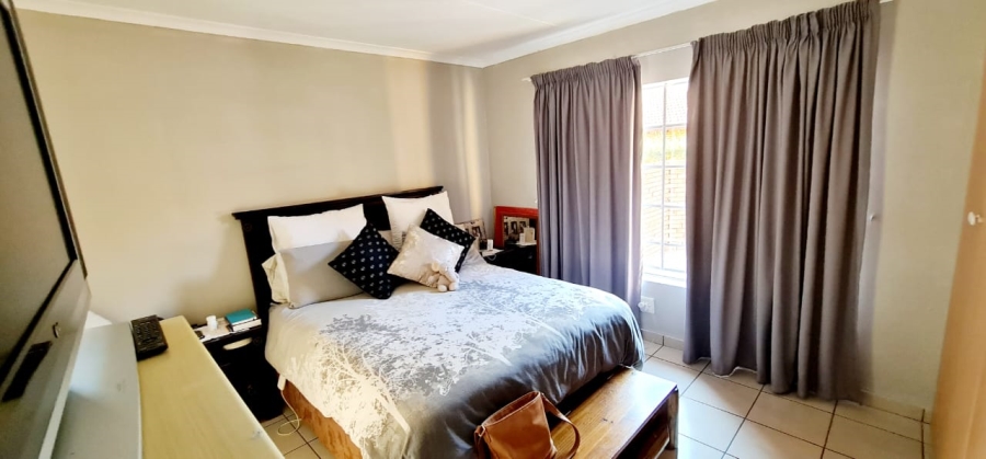 To Let 3 Bedroom Property for Rent in The Reeds Gauteng