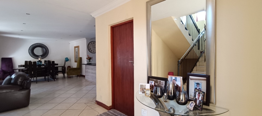 3 Bedroom Property for Sale in Green Acres Estate Gauteng