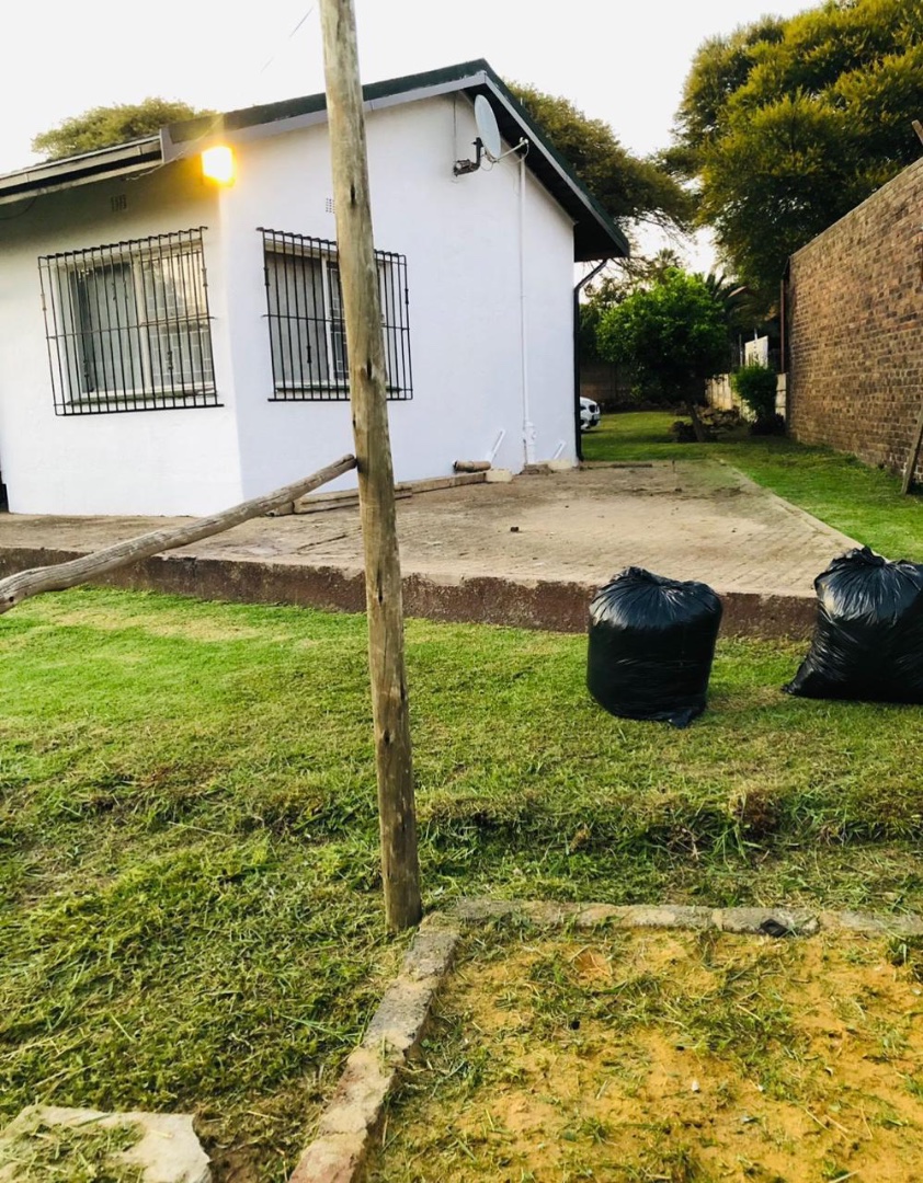 To Let 3 Bedroom Property for Rent in Birch Acres Gauteng