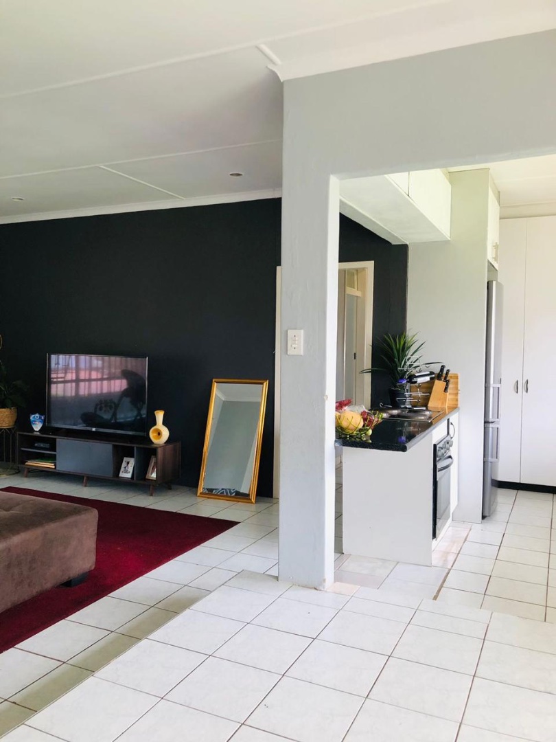 To Let 3 Bedroom Property for Rent in Birch Acres Gauteng