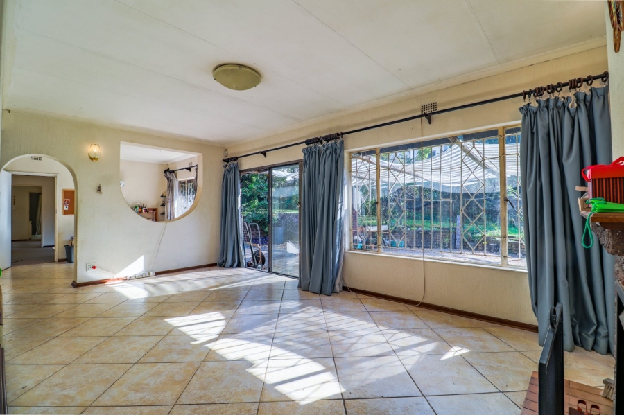 4 Bedroom Property for Sale in Paulshof Gauteng
