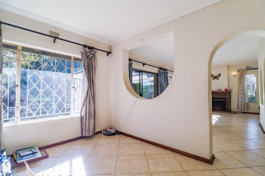 4 Bedroom Property for Sale in Paulshof Gauteng
