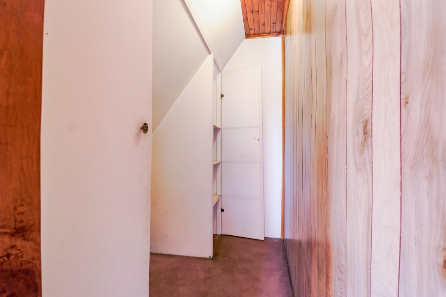 4 Bedroom Property for Sale in Paulshof Gauteng