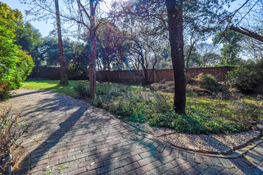 4 Bedroom Property for Sale in Paulshof Gauteng