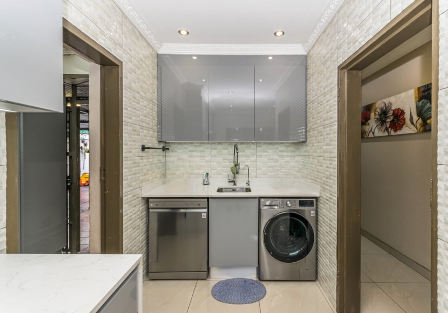 3 Bedroom Property for Sale in Laudium Gauteng