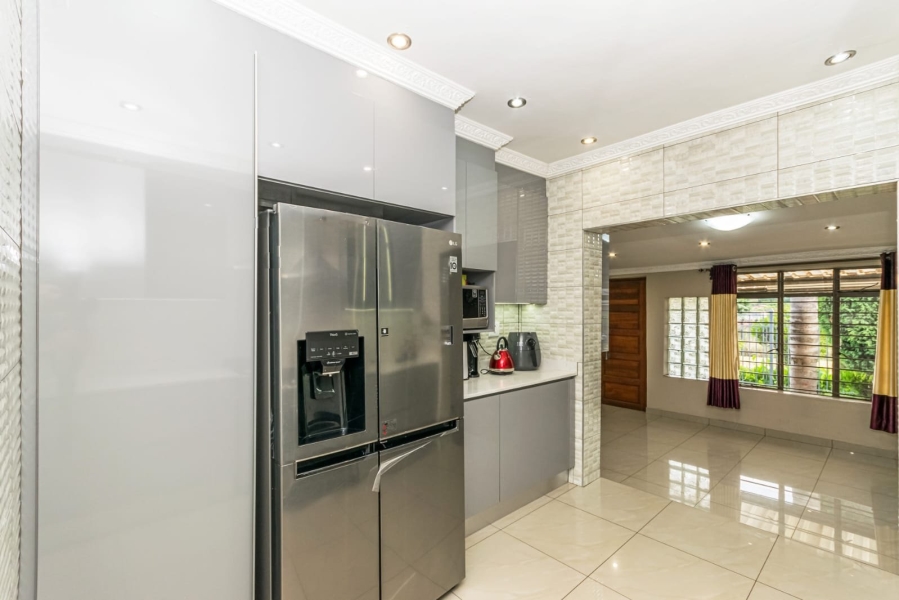 3 Bedroom Property for Sale in Laudium Gauteng