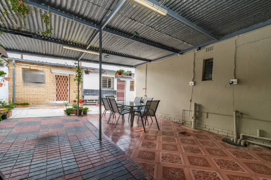 3 Bedroom Property for Sale in Laudium Gauteng