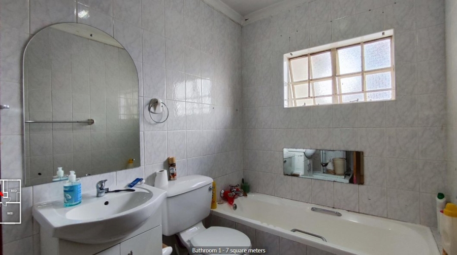 2 Bedroom Property for Sale in Freeway Park Gauteng