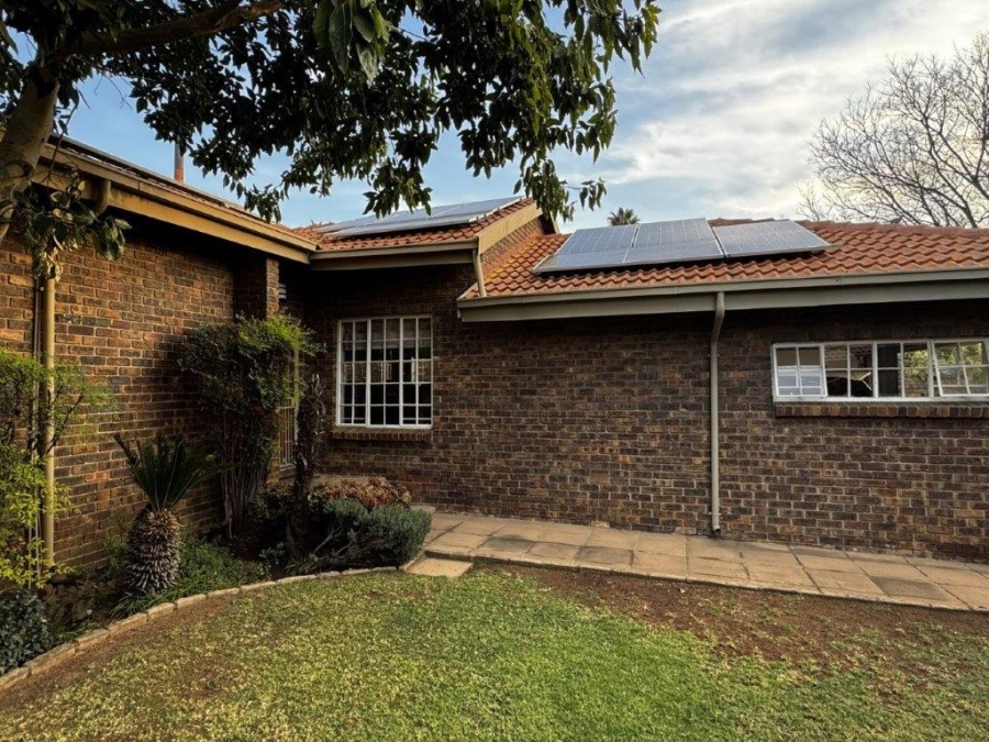 3 Bedroom Property for Sale in Blue Gill Estate Gauteng