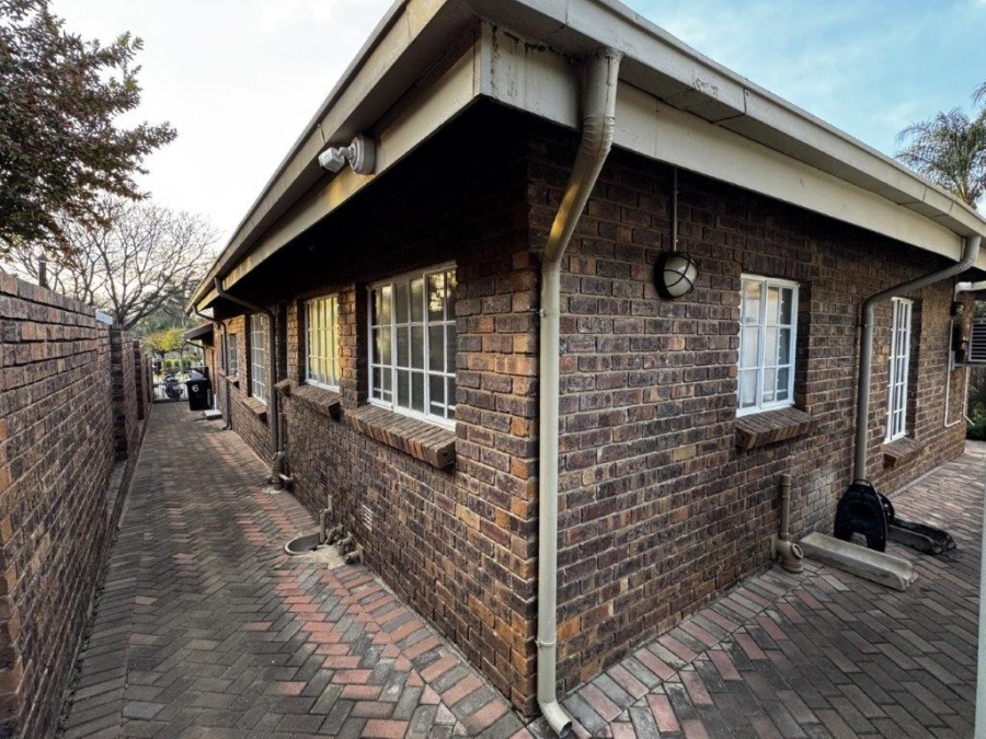 3 Bedroom Property for Sale in Blue Gill Estate Gauteng