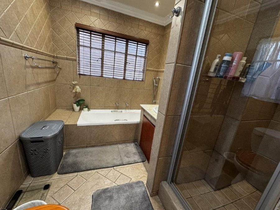 3 Bedroom Property for Sale in Blue Gill Estate Gauteng
