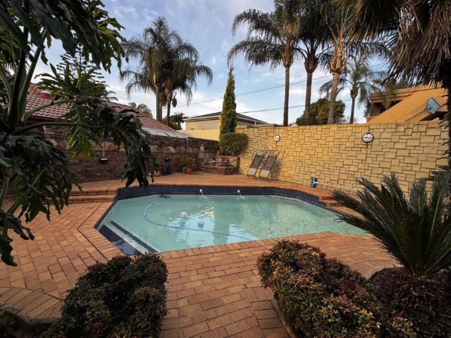 3 Bedroom Property for Sale in Blue Gill Estate Gauteng