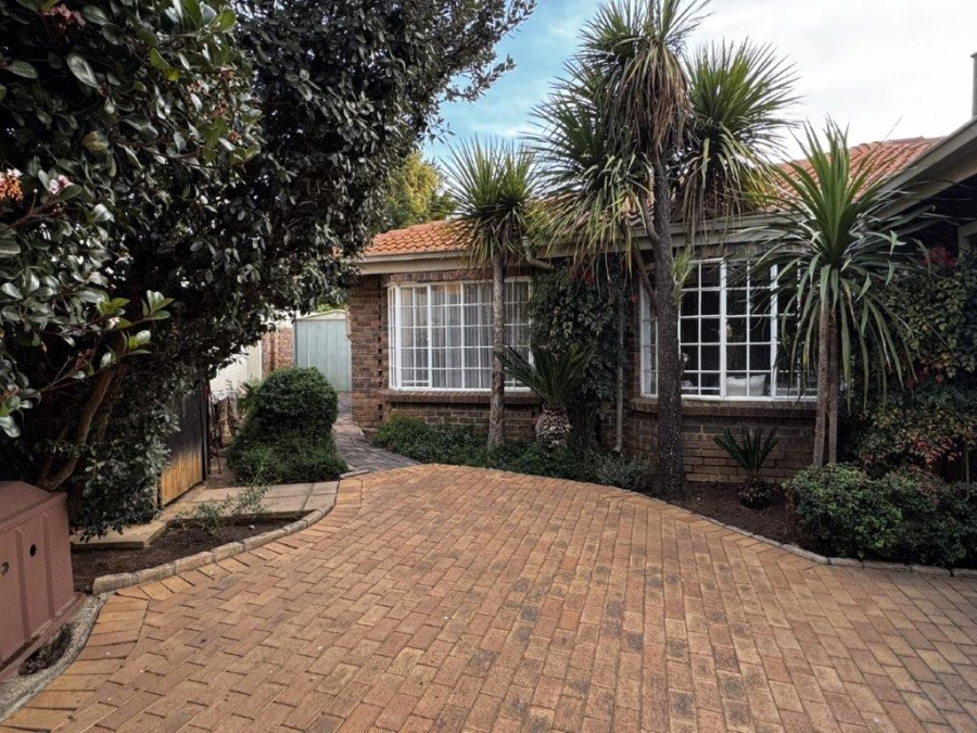 3 Bedroom Property for Sale in Blue Gill Estate Gauteng