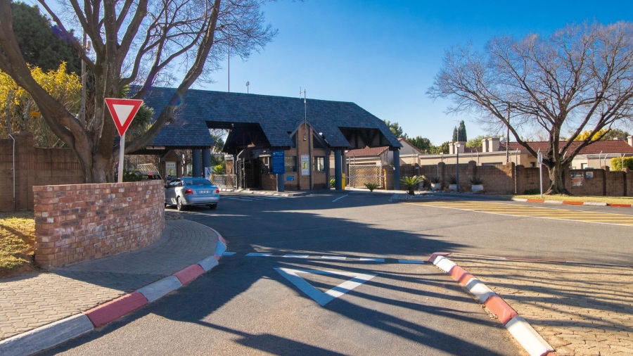 3 Bedroom Property for Sale in Blue Gill Estate Gauteng