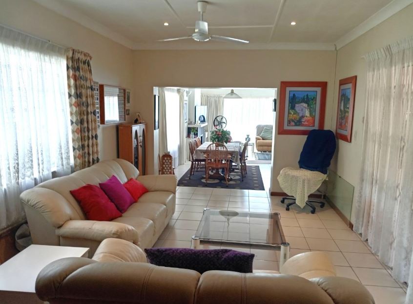 3 Bedroom Property for Sale in Sunnyrock Gauteng