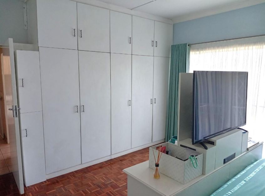 3 Bedroom Property for Sale in Sunnyrock Gauteng