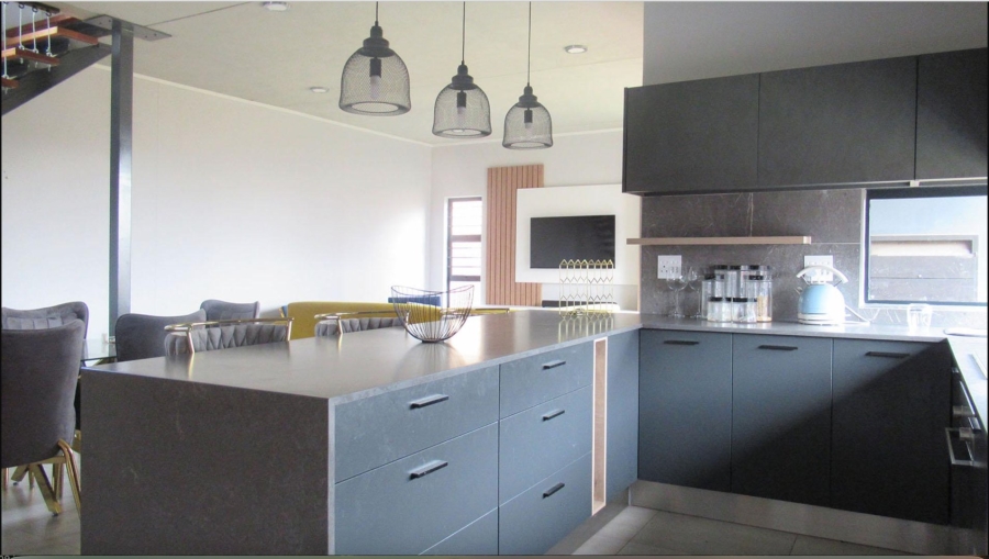4 Bedroom Property for Sale in Zandspruit Gauteng