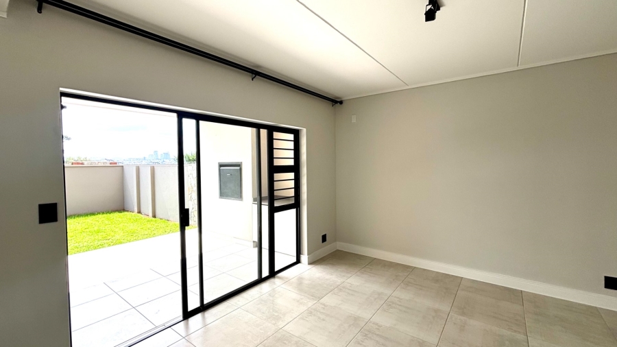 To Let 3 Bedroom Property for Rent in The Polofields Gauteng