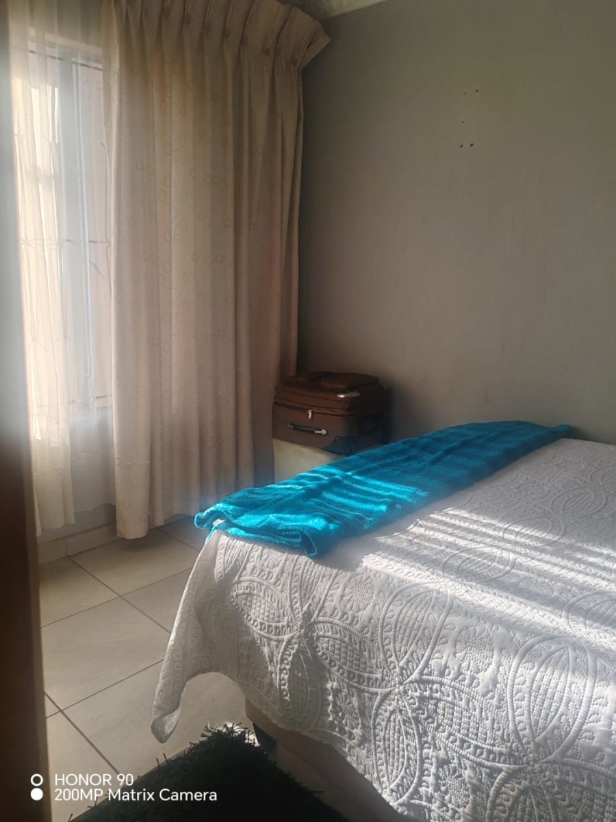 2 Bedroom Property for Sale in Ebony Park Gauteng