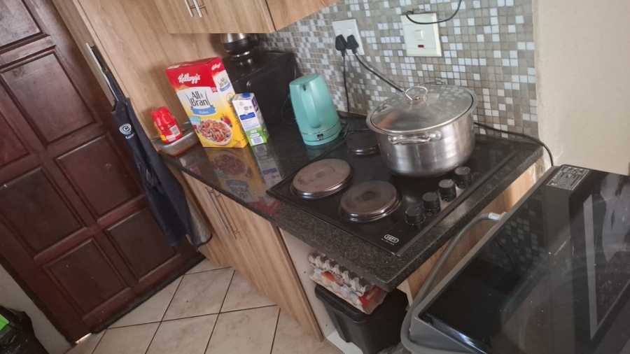 To Let 2 Bedroom Property for Rent in Soshanguve VV Gauteng