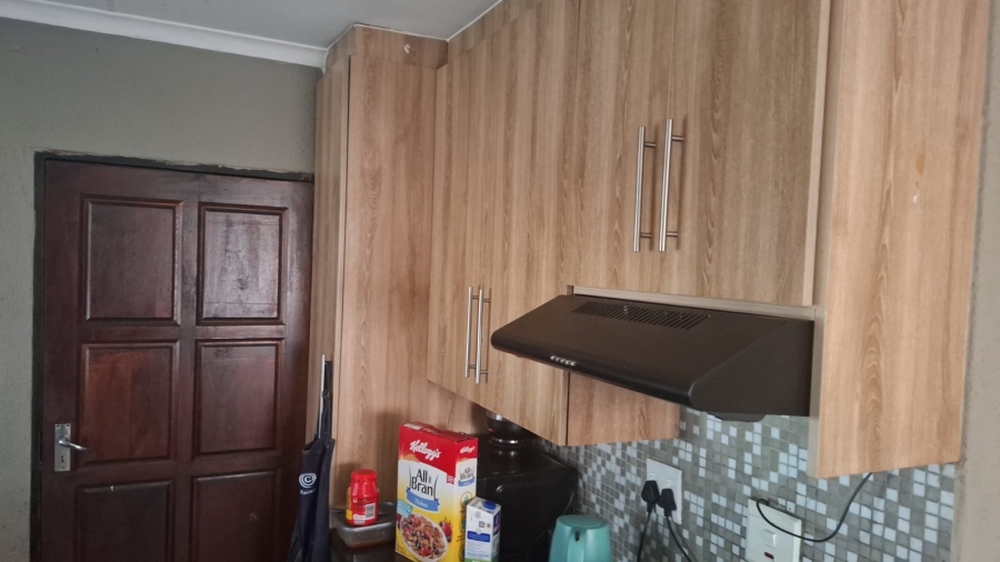 To Let 2 Bedroom Property for Rent in Soshanguve VV Gauteng