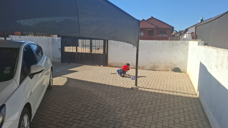 To Let 2 Bedroom Property for Rent in Soshanguve VV Gauteng