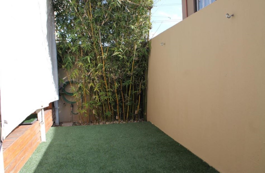 2 Bedroom Property for Sale in Eden Glen Gauteng