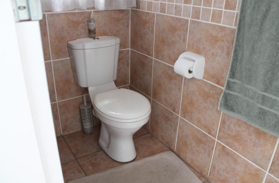 2 Bedroom Property for Sale in Eden Glen Gauteng